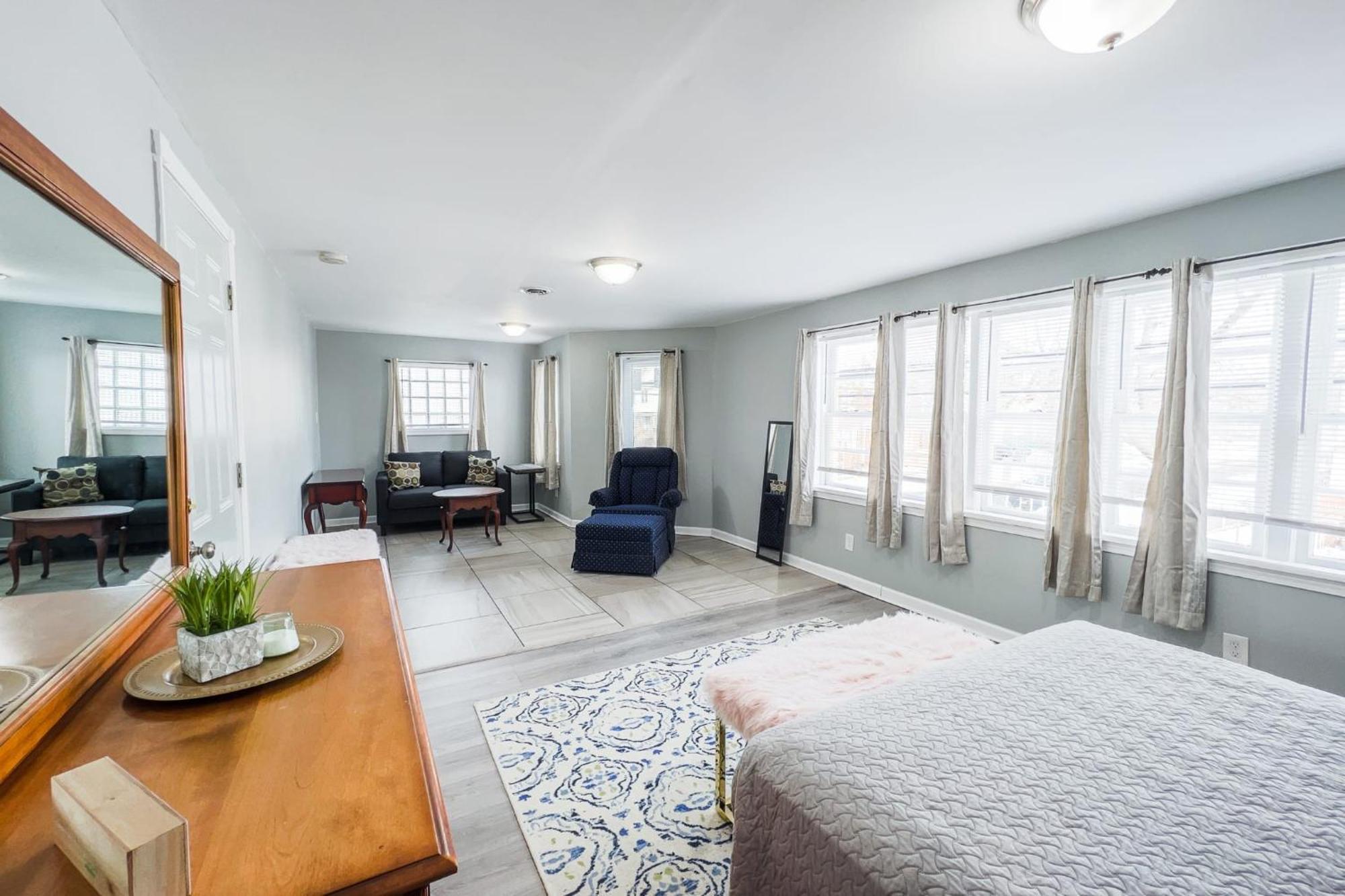 Large 6Br, 6 Bath In The City Of Niagara Falls Exterior foto