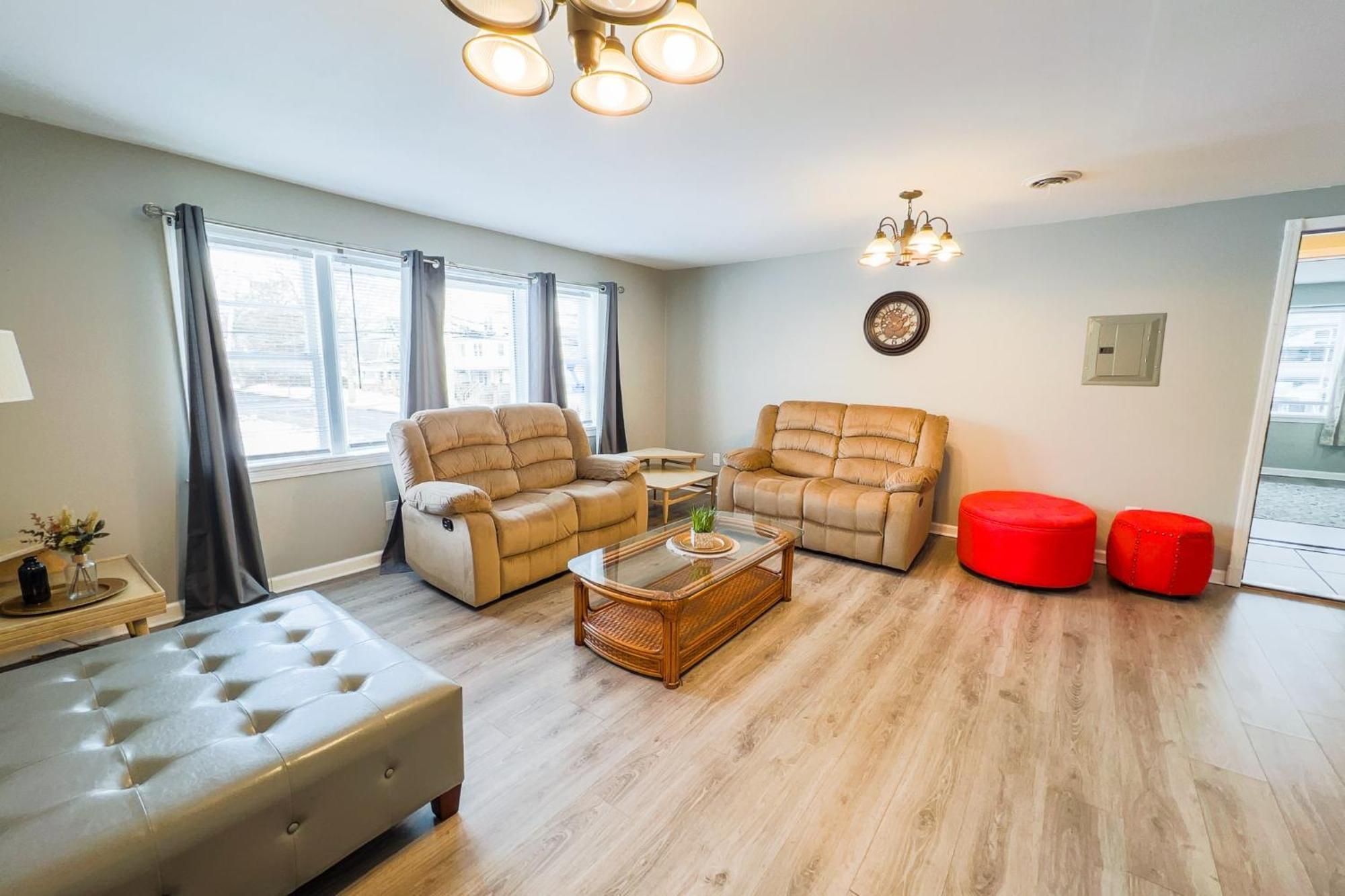 Large 6Br, 6 Bath In The City Of Niagara Falls Exterior foto